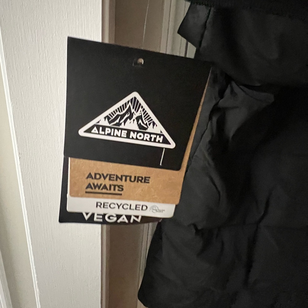 ALPINE NORTH Men’s Vegan Down Puffer Coat - Relaxed Fit - Size XXL - NWT - Picture 8 of 8